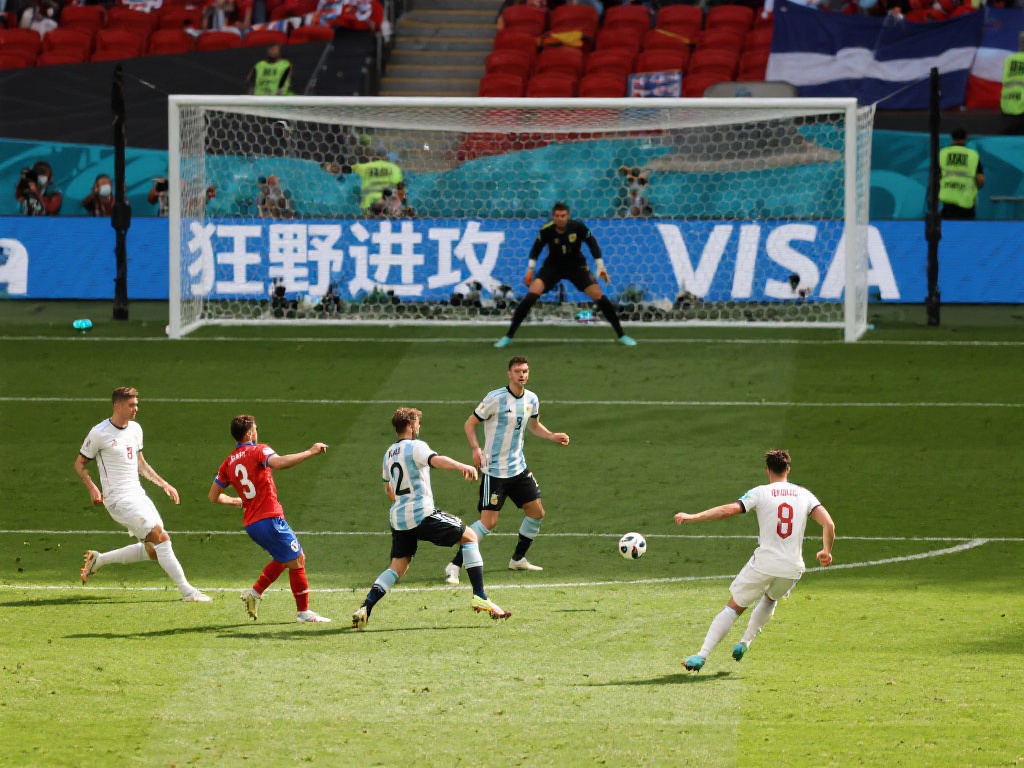 亚洲球员同 亚洲球员同